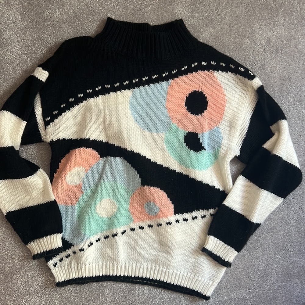 Vintage 1980s abstract geometric instarsia knit sweater